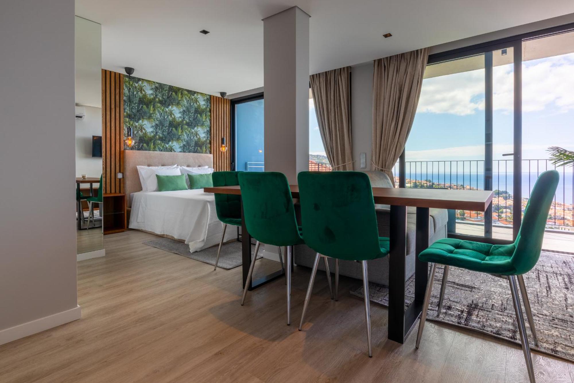 Atlantico Azul Apartment ฟุงชาล ภายนอก รูปภาพ