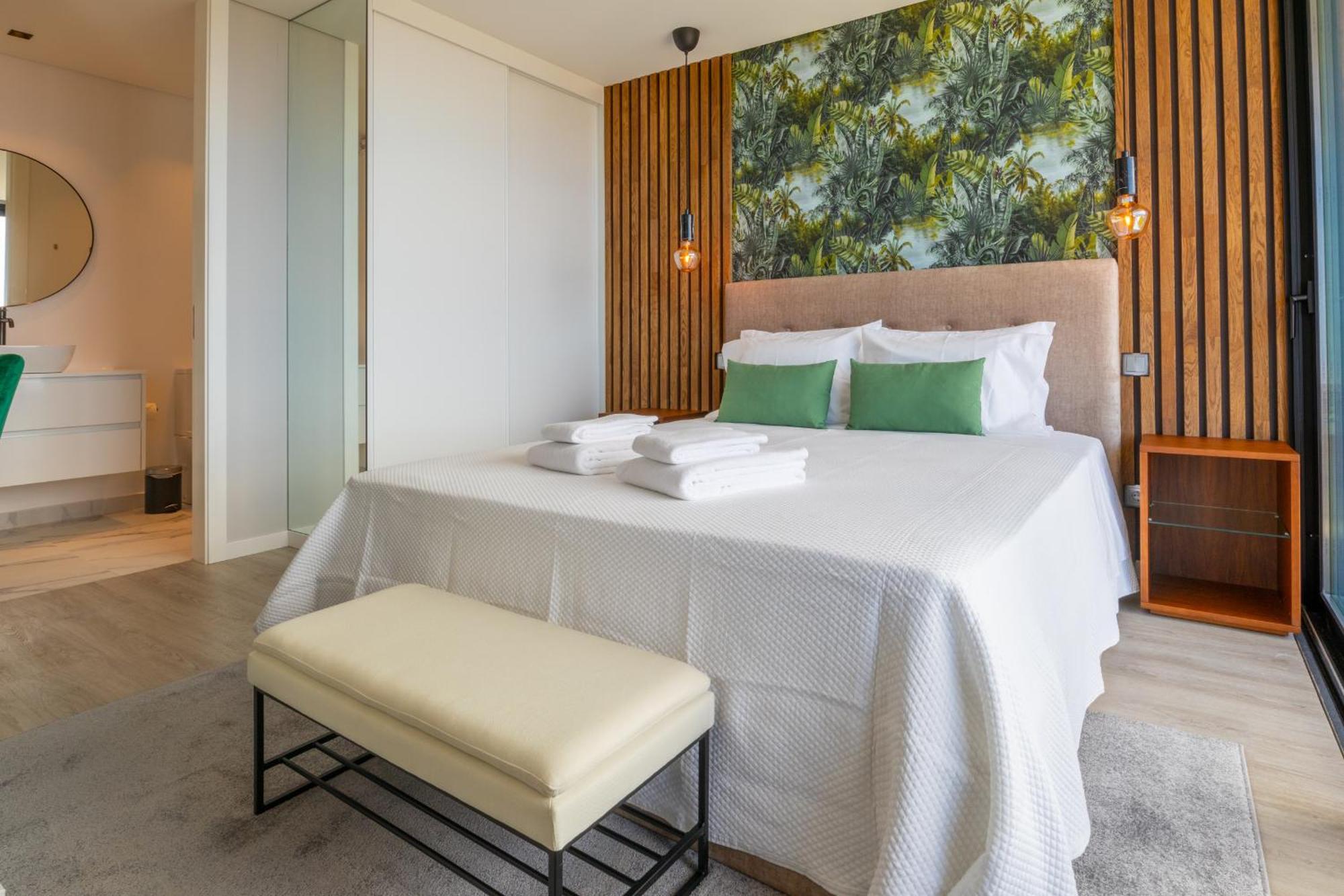 Atlantico Azul Apartment ฟุงชาล ภายนอก รูปภาพ